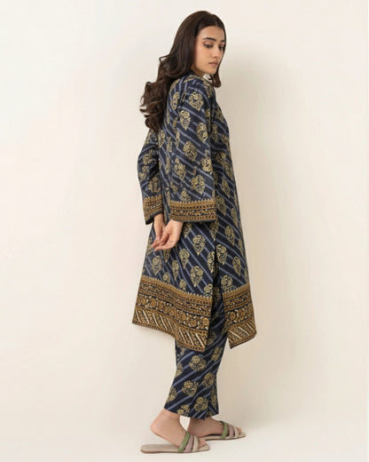 2PC Lawn Unstitched Code : 05