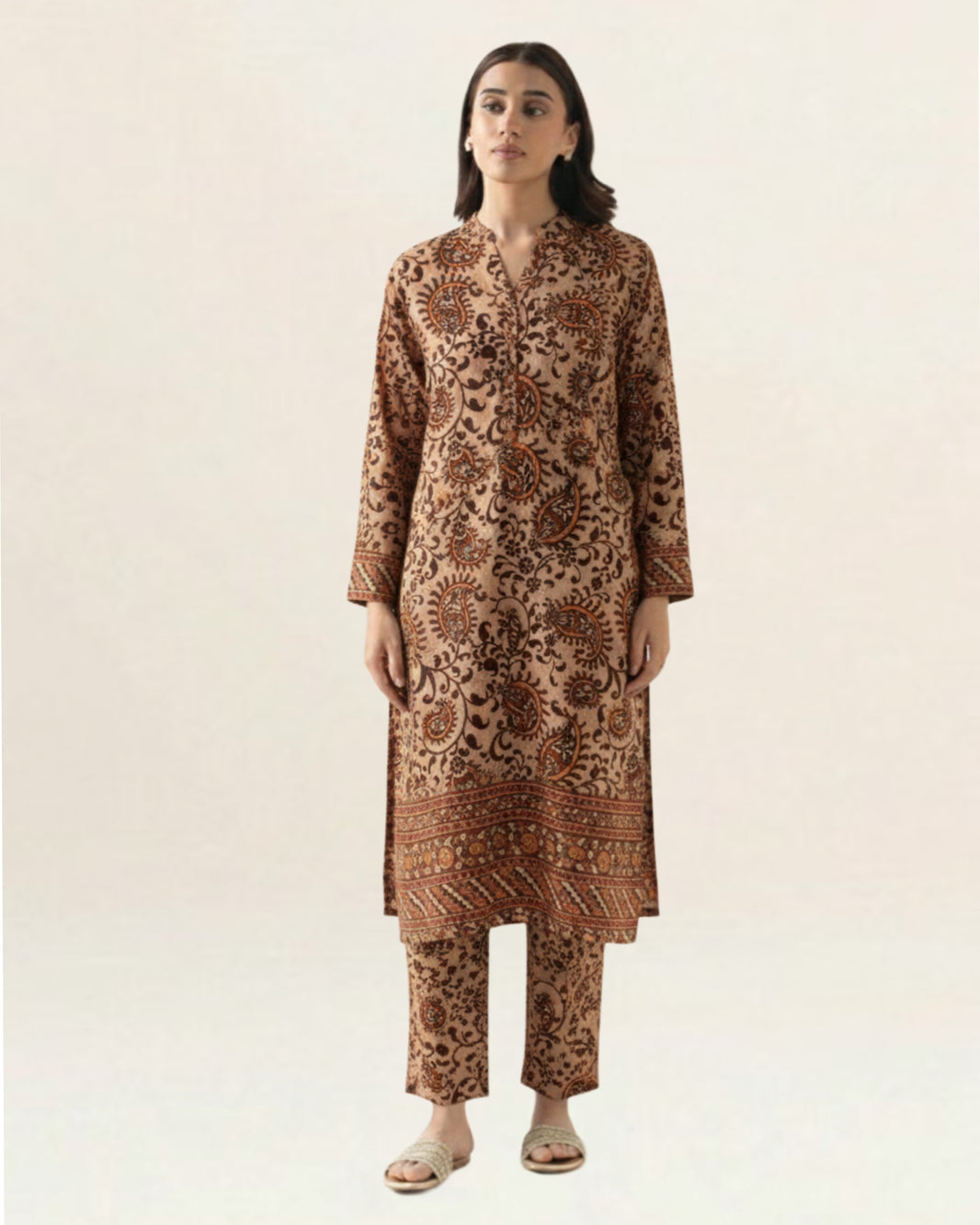 2PC Lawn Unstitched Code : 15