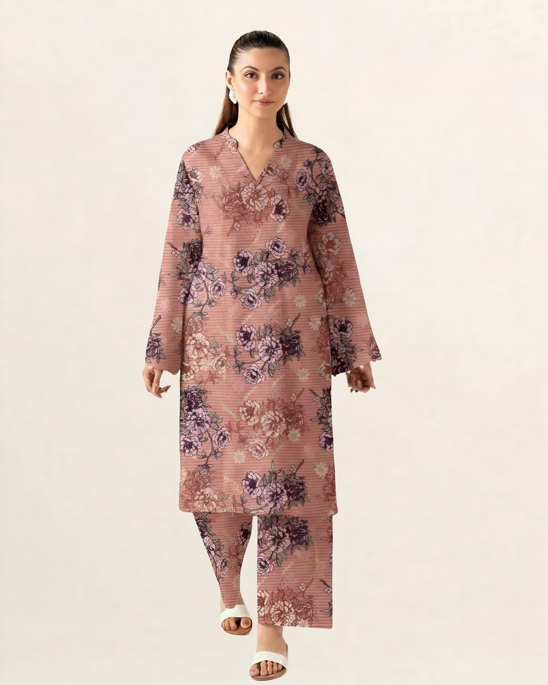 2PC Lawn Unstitched Code : 28