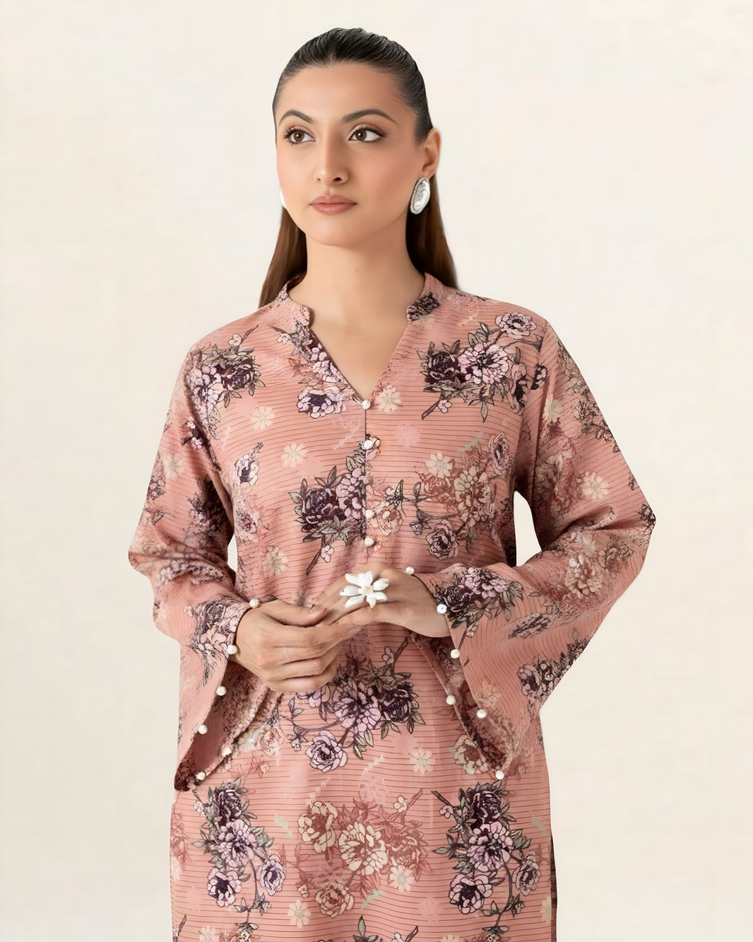 2PC Lawn Unstitched Code : 28