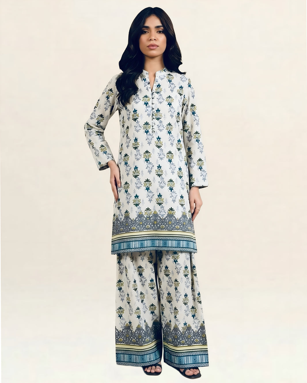 2PC Lawn Unstitched Code : 40